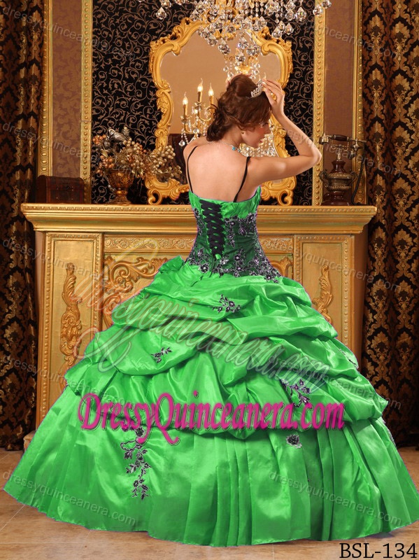 Green Straps Dress for Quince with Appliques in Taffeta on Promotion