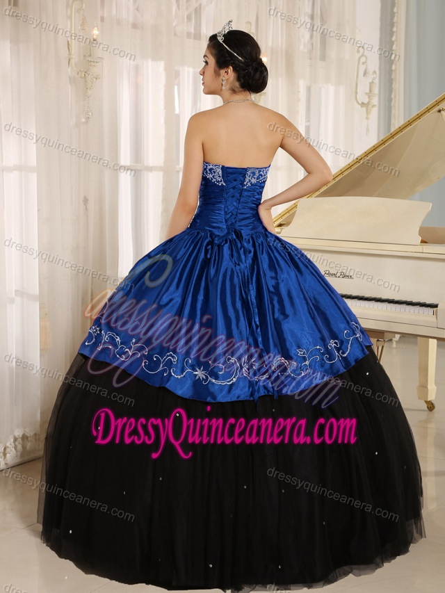 Unique Embroidery Taffeta and Tulle Quinceanera Dress in Black and Blue