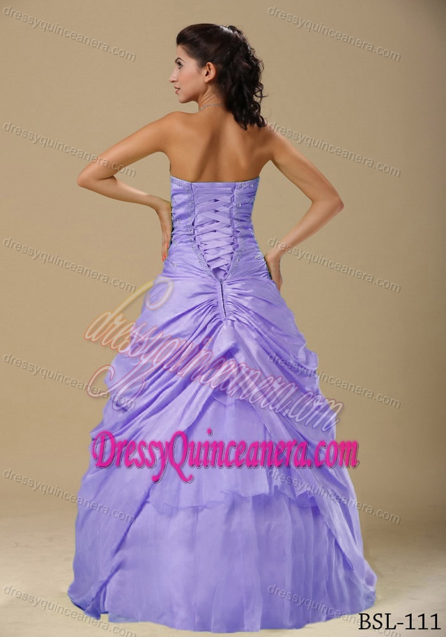 Magnificent Ruched Purple Sweet Sixteen Quinceanera Dress with Flowers