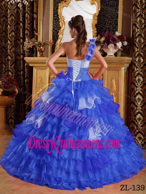 One-shoulder Blue Organza Ruffled Quinceanera Dresses with Beading and Flowers