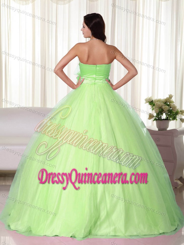Ruched Sweetheart Light Green Tulle Quinceanera Dresses with Beading and Flowers