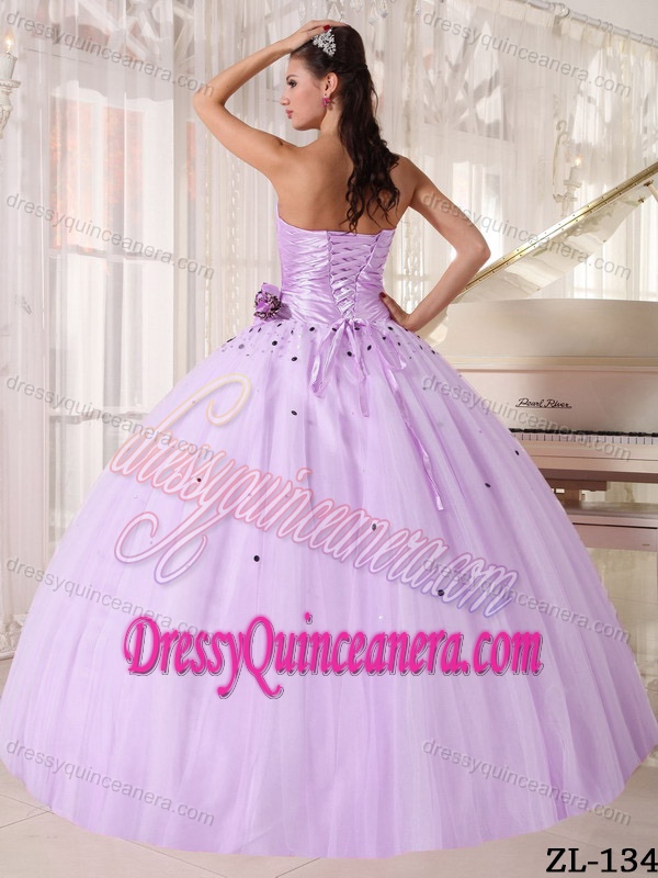 2014 Lavender Strapless Ball Gown Tulle Quinceanera Dress with Beading and Flower