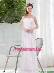 Popular Ruched and Belt Sweetheart Empire White Dama Dresses