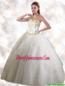 2016 Pretty Halter Top White Quinceanera Gowns with Appliques