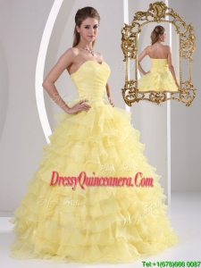 Exclusive 2016 Beading Quinceanera Dresses with Appliques