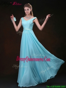 Popular Empire V Neck Dama Dresses with Belt and Lace