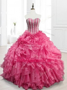2016 Modest Sweetheart Custom Made Quinceanera Dresses with Beading and Ruffles