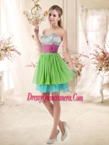Beautiful Sweetheart Short Dama Dresses with Sequins and Belt