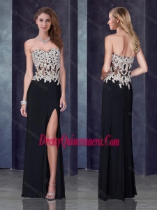 Beautiful Column Black Dama Dress with High Slit and Appliques