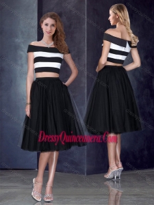 Beautiful Princess Off the Shoulder Black Dama Dress with Cap Sleeves