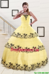 2015 Perfect Light Yellow Quinceanera Dress with Appliques and Ruffled Layers