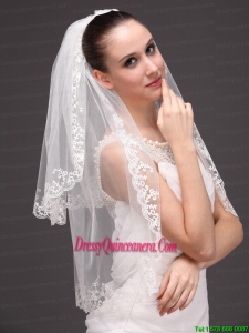 Lace Appliques Two-tier Tulle Graceful Wedding Veil