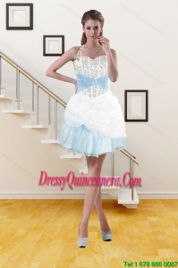 2015 Beautiful Halter Top Dama Dresses with Pick Ups and Beading