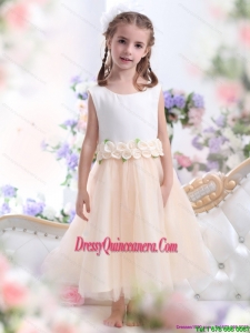2015 Affordable White Little Girl Pageant Dress with Waistband and Hand Made Flowers