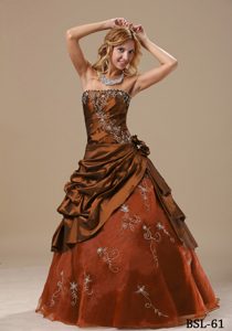 Rust Red Strapless Embroidery Sweet Sixteen Dress with Hand Made Flowers