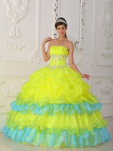 Yellow Ball Gown Strapless Sweet 16 Dresses with Beading and Ruffles