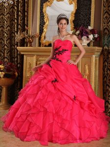 Red Sweetheart Quinceanera Dress with Appliques for Wholesale Price
