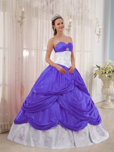 Sweetheart Pretty Ball Gown Sweet 16 Dresses in Purple and White