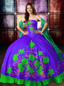 Elegant Sleeveless Floor Length Embroidery Lace Up Vestidos de Quinceanera with Multi-color