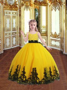 Latest Gold Ball Gowns Spaghetti Straps Sleeveless Tulle Floor Length Zipper Lace and Appliques Child Pageant Dress