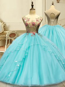 Scoop Sleeveless Tulle Quinceanera Gowns Appliques Lace Up