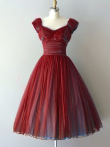 Graceful Rust Red Lace Up V-neck Ruching Quinceanera Dama Dress Chiffon Cap Sleeves