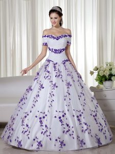 Popular White 15 Quinceanera Dress Military Ball and Sweet 16 and Quinceanera with Embroidery Off The Shoulder Short Sleeves Lace Up