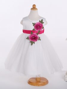Hot Selling White A-line Scoop Sleeveless Tulle Knee Length Zipper Bowknot and Hand Made Flower Little Girls Pageant Dress Wholesale