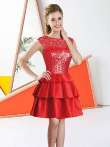 Customized Red Sleeveless Beading and Lace Knee Length Dama Dress for Quinceanera