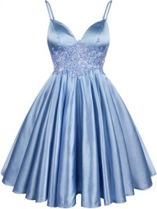 Sleeveless Lace Up Knee Length Lace Quinceanera Court Dresses