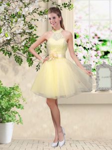 Top Selling Halter Top Sleeveless Vestidos de Damas Knee Length Lace and Belt Light Yellow Tulle