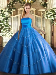 Artistic Strapless Sleeveless Tulle Quinceanera Gown Appliques Lace Up