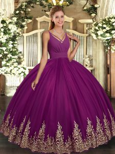Most Popular Tulle V-neck Sleeveless Backless Beading and Appliques Vestidos de Quinceanera in Purple