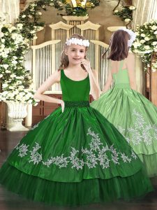 Popular Sleeveless Beading and Appliques Zipper Little Girls Pageant Gowns