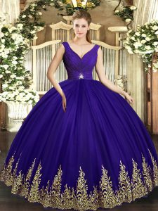 Glamorous Purple Ball Gowns Beading and Appliques 15 Quinceanera Dress Backless Tulle Sleeveless Floor Length