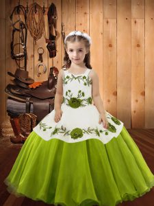 Olive Green Sleeveless Floor Length Embroidery Lace Up Kids Formal Wear