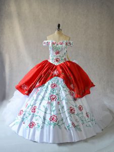 Enchanting White And Red Lace Up Quinceanera Dresses Embroidery and Ruffled Layers Sleeveless