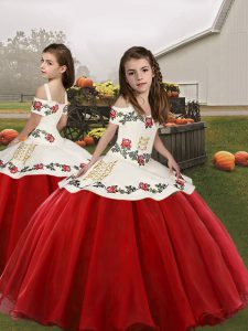Red Lace Up Girls Pageant Dresses Sleeveless Floor Length Embroidery