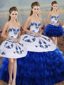 Smart Royal Blue Sweetheart Lace Up Embroidery and Ruffled Layers and Bowknot Vestidos de Quinceanera Sleeveless