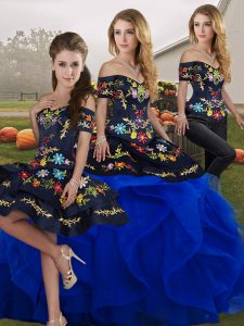 Off The Shoulder Sleeveless Tulle Vestidos de Quinceanera Embroidery and Ruffles Lace Up