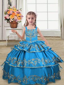 Popular Satin Straps Sleeveless Lace Up Embroidery and Ruffled Layers Kids Pageant Dress in Blue