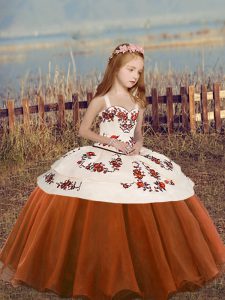 Designer Rust Red Sleeveless Organza Lace Up Little Girls Pageant Dress for Party and Wedding Party