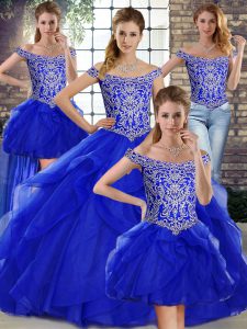 Eye-catching Royal Blue Ball Gowns Beading and Ruffles Quinceanera Dresses Lace Up Tulle Sleeveless