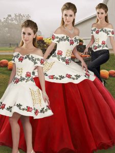 Sleeveless Floor Length Embroidery Lace Up Quinceanera Gowns with White And Red