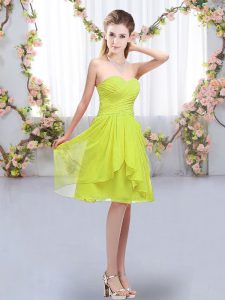 Sleeveless Chiffon Knee Length Lace Up Court Dresses for Sweet 16 in Yellow Green with Ruffles and Ruching