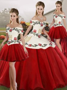 New Style Sleeveless Organza Floor Length Lace Up Quinceanera Dress in White And Red with Embroidery