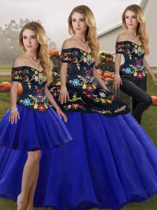 Latest Royal Blue Off The Shoulder Neckline Embroidery Quinceanera Dress Sleeveless Lace Up