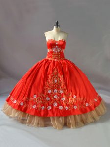 Red Ball Gowns Embroidery Quinceanera Gowns Lace Up Organza Sleeveless Floor Length