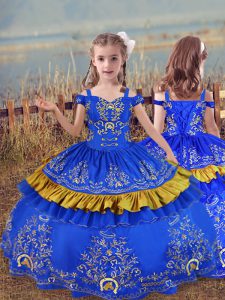 Trendy Blue Lace Up Off The Shoulder Beading and Embroidery Girls Pageant Dresses Satin Sleeveless