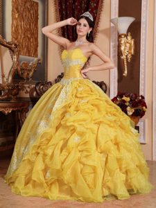 2013 Yellow Sweetheart Organza Beaded Quinceanera Dress with Appliques